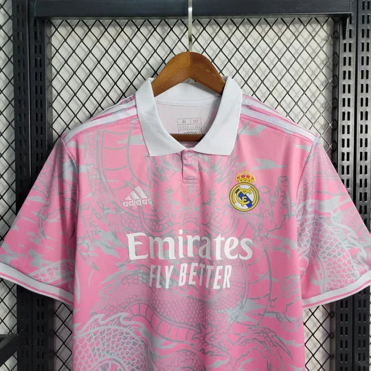 Maillot Real Madrid saison 2023-2024 édition limitée doré
